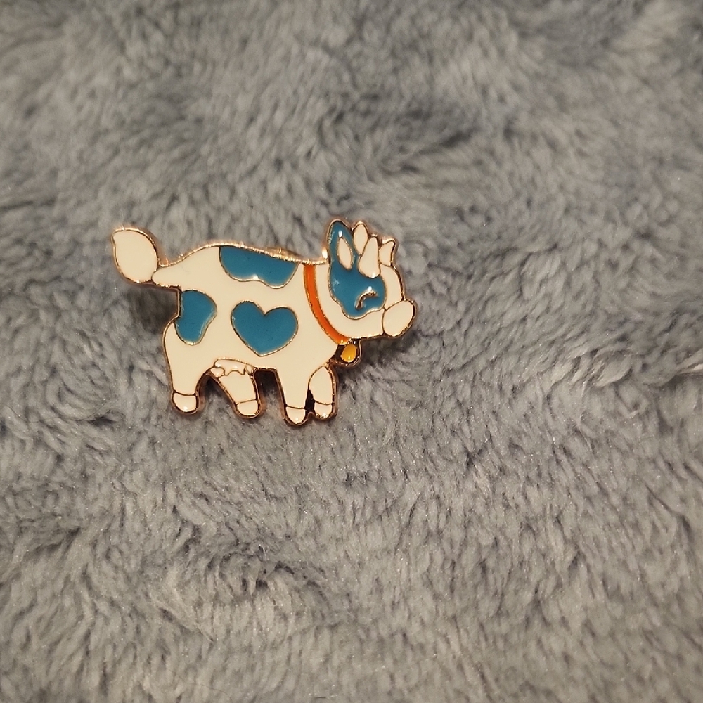 Cow Enamel Pin